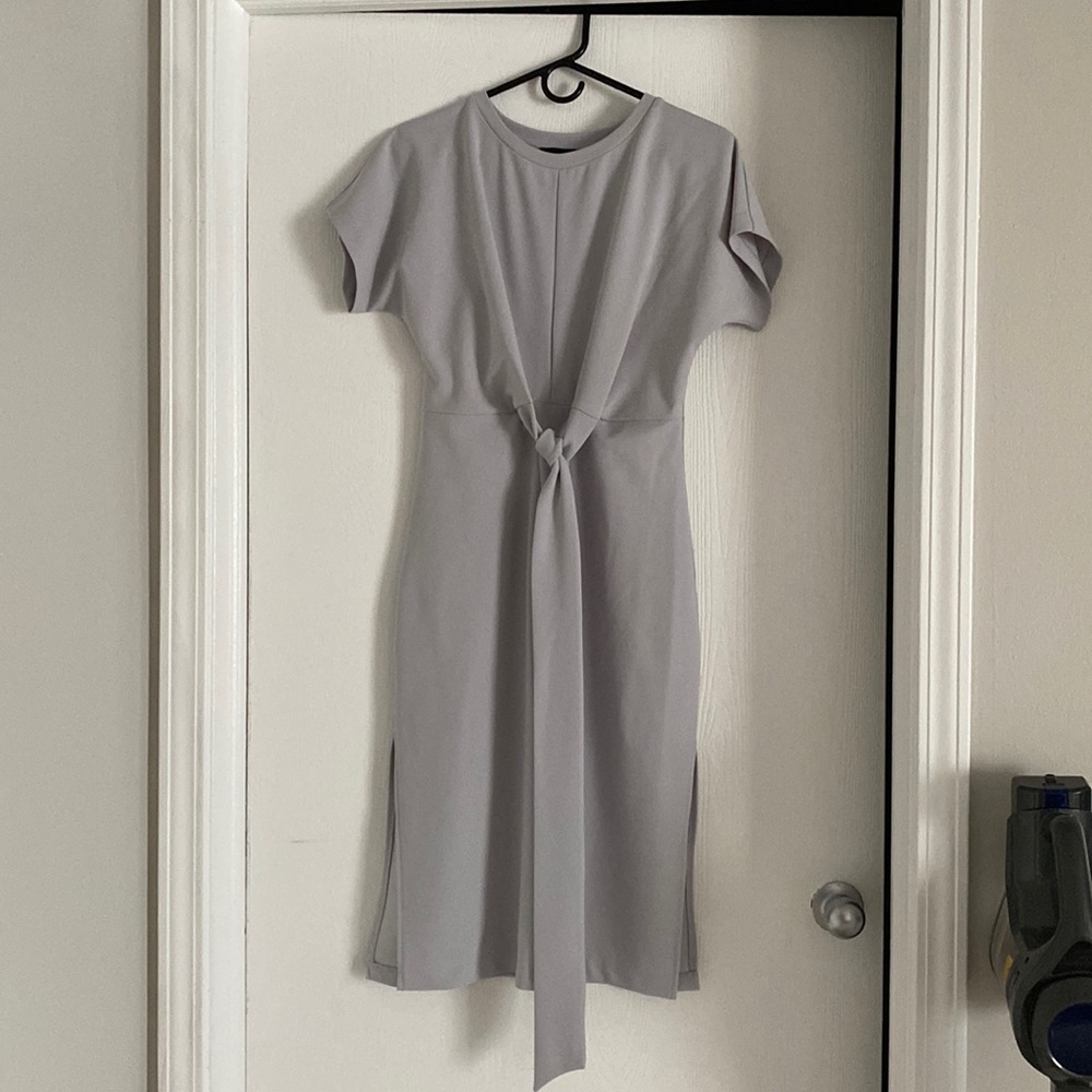 Perfect dress for work event!